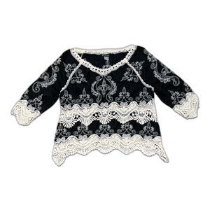 Venus Women’s Top Size 4 Boho Black Crochet Lace Peasant Blouse Whimsygoth